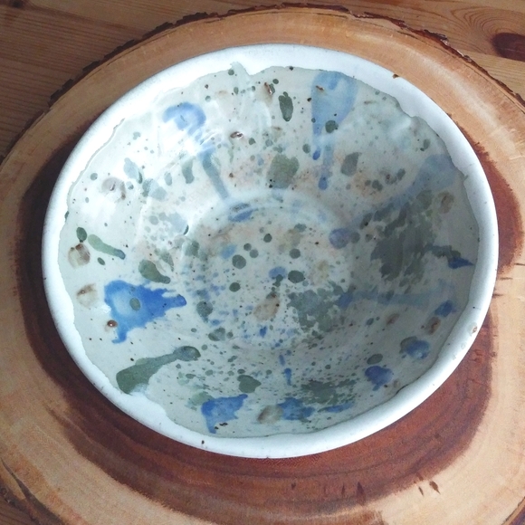 Vintage Hand Thrown Glazed Ceramic Bowl - Picture 3 of 13